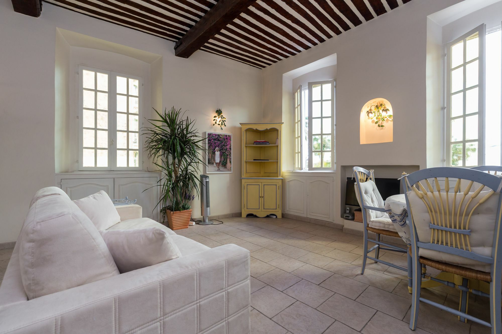 Very Charming Studio Apartment On Port In Cannes A Short Walk To Palais With Aircon And Internet 411 Екстериор снимка